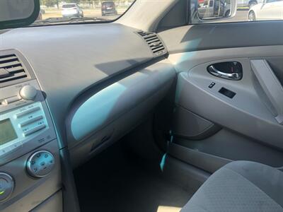 2009 Toyota Camry LE   - Photo 28 - Owatonna, MN 55060