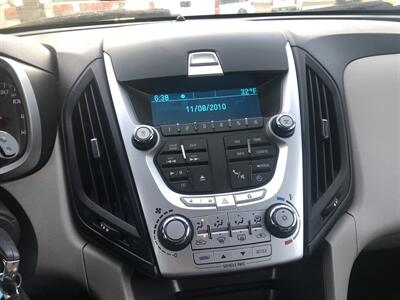 2011 Chevrolet Equinox LT   - Photo 18 - Owatonna, MN 55060