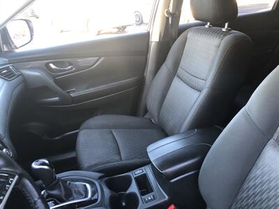 2020 Nissan Rogue SV   - Photo 22 - Owatonna, MN 55060