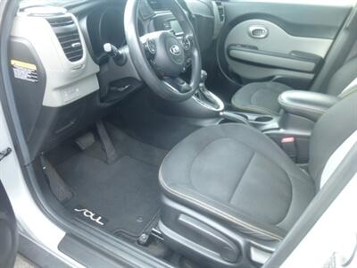 2014 Kia Soul +   - Photo 8 - Kailua-Kona, HI 96740