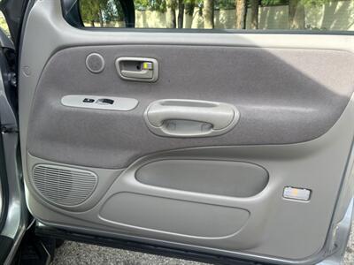 2002 Toyota Tundra SR5 V8 Incredibly Clean!!!! - Photo 17 - Valencia, CA 91355