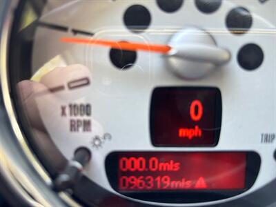 2011 MINI Cooper Countryman S ALL4 MANUAL!! Super clean!! Great looking interior !! - Photo 37 - Valencia, CA 91355