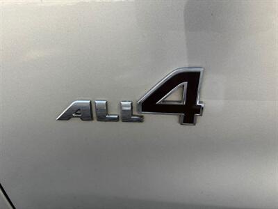 2011 MINI Cooper Countryman S ALL4 MANUAL!! Super clean!! Great looking interior !! - Photo 12 - Valencia, CA 91355