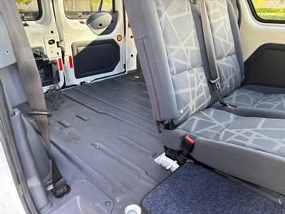 2011 Ford Transit Connect XLT Premium  LOW MILES! RUNS GREAT! - Photo 12 - Valencia, CA 91355