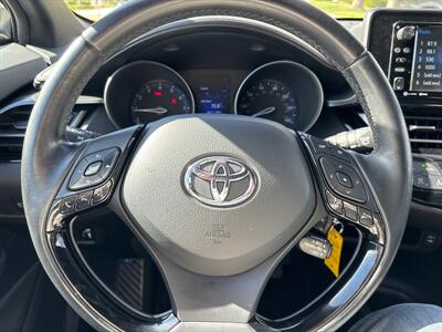 2018 Toyota C-HR XLE  Low miles!! Super nice! - Photo 22 - Valencia, CA 91355