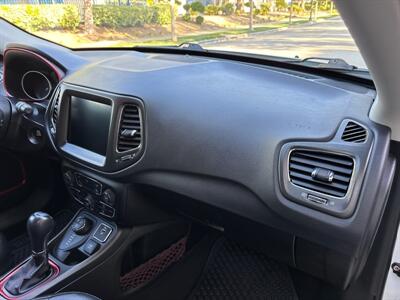 2021 Jeep Compass Trailhawk  GREAT DEAL! 4 WHEEL DRIVE! RUNS GREAT! EXCELLENT CONDITION!!! Low Miles ! - Photo 18 - Valencia, CA 91355