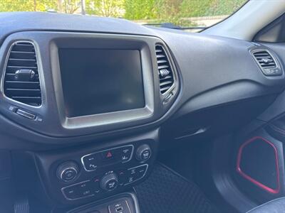 2021 Jeep Compass Trailhawk  GREAT DEAL! 4 WHEEL DRIVE! RUNS GREAT! EXCELLENT CONDITION!!! Low Miles ! - Photo 24 - Valencia, CA 91355