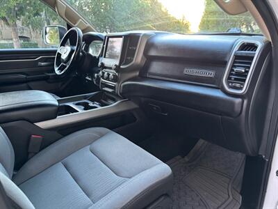 2020 RAM 1500 Big Horn 4x4   - Photo 14 - Valencia, CA 91355