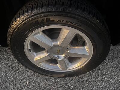 2014 Chevrolet Tahoe LTZ  4 wheel drive !! Low miles . Beautiful! - Photo 10 - Valencia, CA 91355