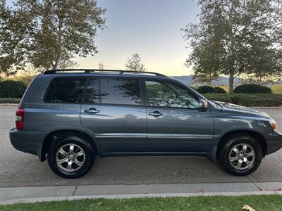 2004 Toyota Highlander  Super clean!! Low miles!!! - Photo 7 - Valencia, CA 91355