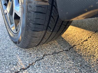 2015 Subaru XV Crosstrek 2.0i Premium  Really beautiful Subaru. Great color ,  runs great. - Photo 34 - Valencia, CA 91355