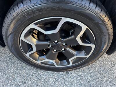 2015 Subaru XV Crosstrek 2.0i Premium  Really beautiful Subaru. Great color ,  runs great. - Photo 33 - Valencia, CA 91355
