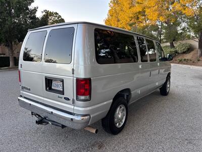 2010 Ford E-350 SD XL Looks Great ! Runs Great!! - Photo 5 - Valencia, CA 91355