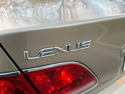 2005 Lexus ES 330  BEAUTIFUL! LOW MILES - Photo 35 - Valencia, CA 91355