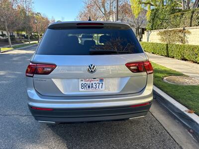 2020 Volkswagen Tiguan S  ONE OWNER! GREAT CONDITION! 3RD ROW! - Photo 4 - Valencia, CA 91355