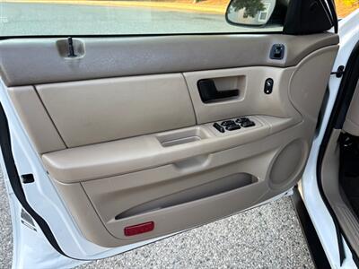 2007 Ford Taurus SE ONLY 83k miles!!!  One owner ! Known for their reliability ! - Photo 20 - Valencia, CA 91355