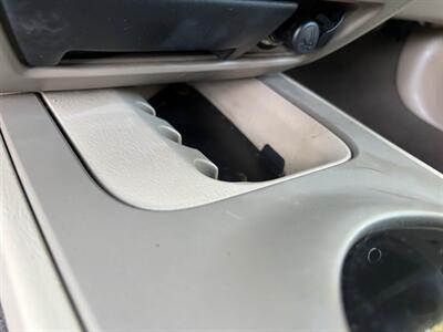 2007 Ford Taurus SE ONLY 83k miles!!!  One owner ! Known for their reliability ! - Photo 24 - Valencia, CA 91355