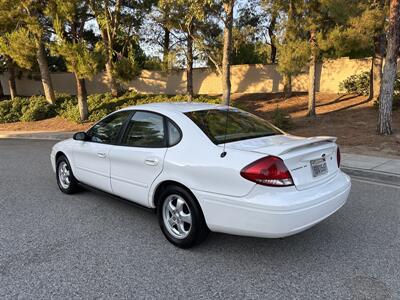 2007 Ford Taurus SE ONLY 83k miles!!!  One owner ! Known for their reliability ! - Photo 3 - Valencia, CA 91355