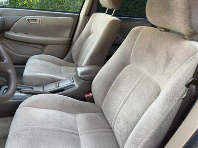 2000 Toyota Camry LE One owner ! Low miles!! - Photo 10 - Valencia, CA 91355