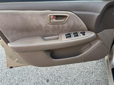 2000 Toyota Camry LE One owner ! Low miles!! - Photo 19 - Valencia, CA 91355