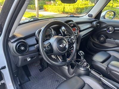 2016 MINI Hardtop 4 Door Cooper  Super Clean ! 99k miles - Photo 9 - Valencia, CA 91355