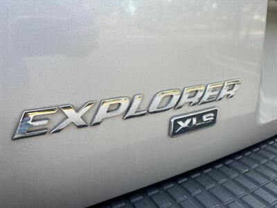 2002 Ford Explorer XLS  One owner! Low miles!! - Photo 21 - Valencia, CA 91355