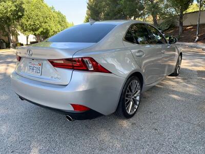 2015 Lexus IS 250  LOW MILES! ABSOLUTELY BEAUTIFUL INSIDE AND OUT! - Photo 5 - Valencia, CA 91355