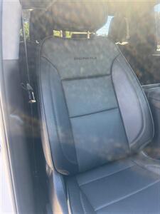 2024 GMC Sierra 3500 Denali   - Photo 14 - Valencia, CA 91355