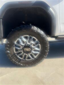 2024 GMC Sierra 3500 Denali   - Photo 31 - Valencia, CA 91355