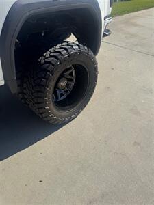 2024 GMC Sierra 3500 Denali   - Photo 34 - Valencia, CA 91355