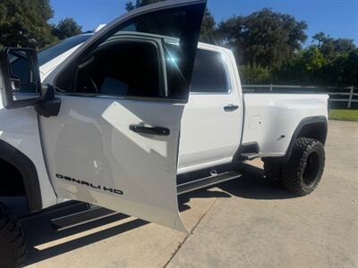 2024 GMC Sierra 3500 Denali   - Photo 11 - Valencia, CA 91355
