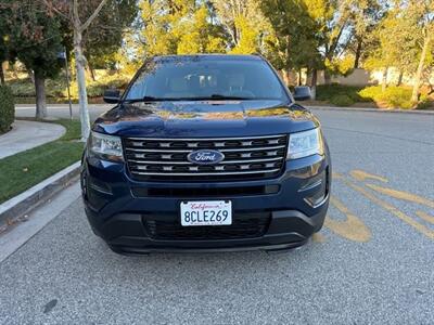 2017 Ford Explorer  LOW MILES AND BEAUTIFUL - Photo 8 - Valencia, CA 91355