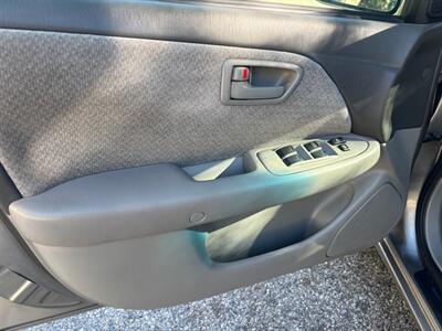 2000 Toyota Camry CE  Low miles!!!! Great service records!!! - Photo 20 - Valencia, CA 91355