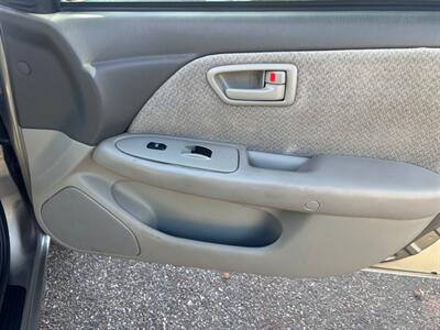 2000 Toyota Camry CE  Low miles!!!! Great service records!!! - Photo 19 - Valencia, CA 91355
