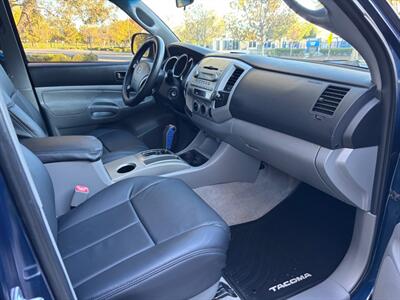 2008 Toyota Tacoma V6 4x4!! Super Nice Truck!! - Photo 15 - Valencia, CA 91355