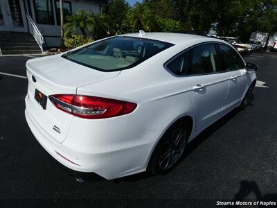 2019 Ford Fusion SEL   - Photo 11 - Naples, FL 34104