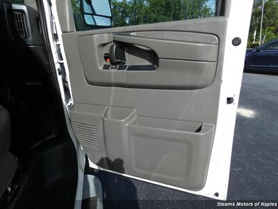 2014 GMC Savana 2500   - Photo 38 - Naples, FL 34104