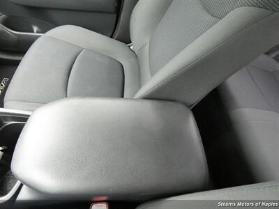 2021 Toyota RAV4 LE   - Photo 32 - Naples, FL 34104