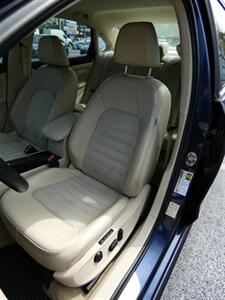 2014 Volkswagen Passat 2.0L TDI SEL Premium   - Photo 40 - Naples, FL 34104