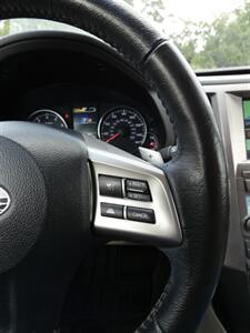 2013 Subaru Outback 2.5i Limited   - Photo 26 - Naples, FL 34104