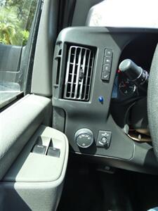 2016 Chevrolet Express 3500   - Photo 23 - Naples, FL 34104