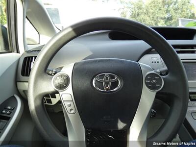 2012 Toyota Prius Two   - Photo 25 - Naples, FL 34104