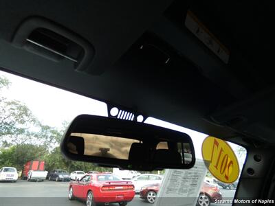 2017 Jeep Wrangler Sahara   - Photo 33 - Naples, FL 34104