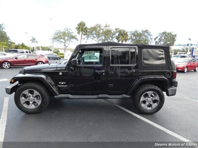 2017 Jeep Wrangler Sahara   - Photo 10 - Naples, FL 34104
