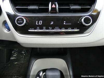 2022 Toyota Corolla LE   - Photo 28 - Naples, FL 34104