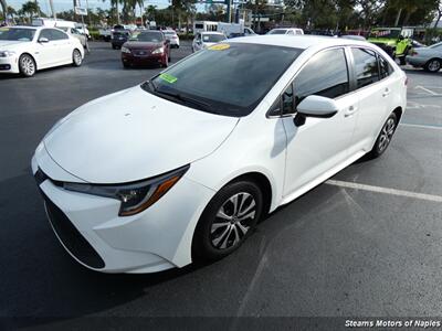 2022 Toyota Corolla LE   - Photo 3 - Naples, FL 34104