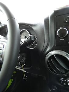 2013 Jeep Wrangler Sport   - Photo 29 - Naples, FL 34104