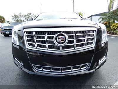 2013 Cadillac XTS 3.6L V6   - Photo 4 - Naples, FL 34104