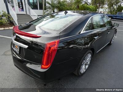 2013 Cadillac XTS 3.6L V6   - Photo 11 - Naples, FL 34104
