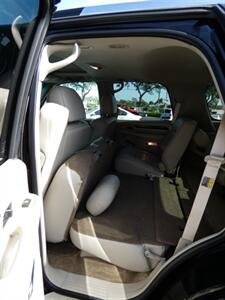 2002 Cadillac Escalade   - Photo 46 - Naples, FL 34104